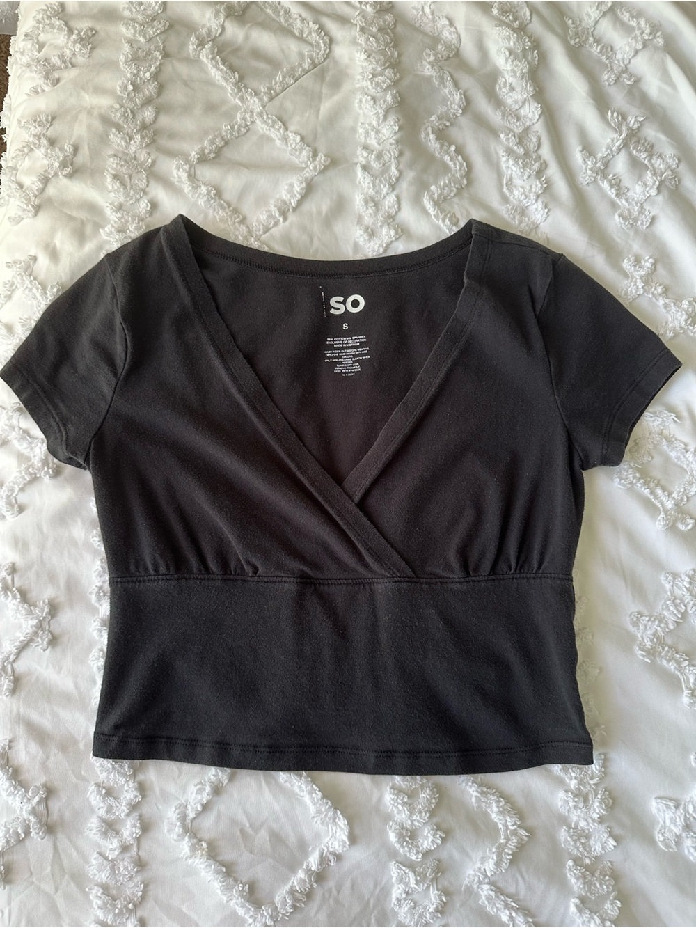 Black crop top